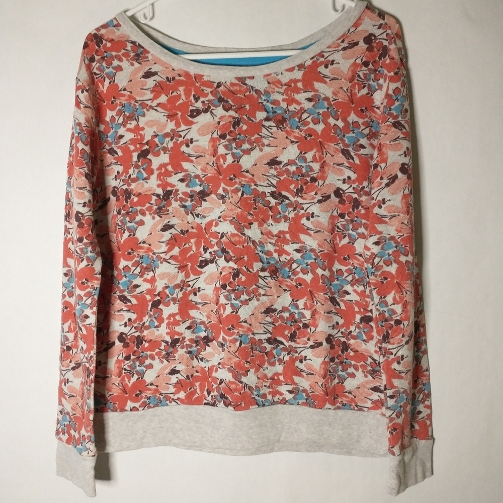 Lilu women's long sleeves floral sweater size medium